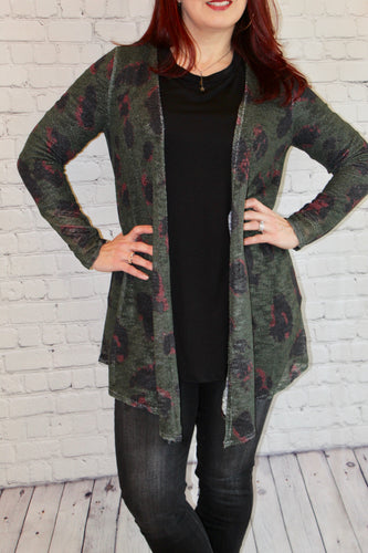 Leopard print low gauge hacci  cardigan