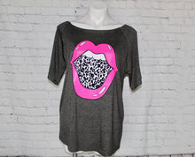 Load image into Gallery viewer, Pink Lip Graphic Tee Loose Fit Top