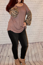 Load image into Gallery viewer, Thermal waffle knit top with leopard balloon sleeves